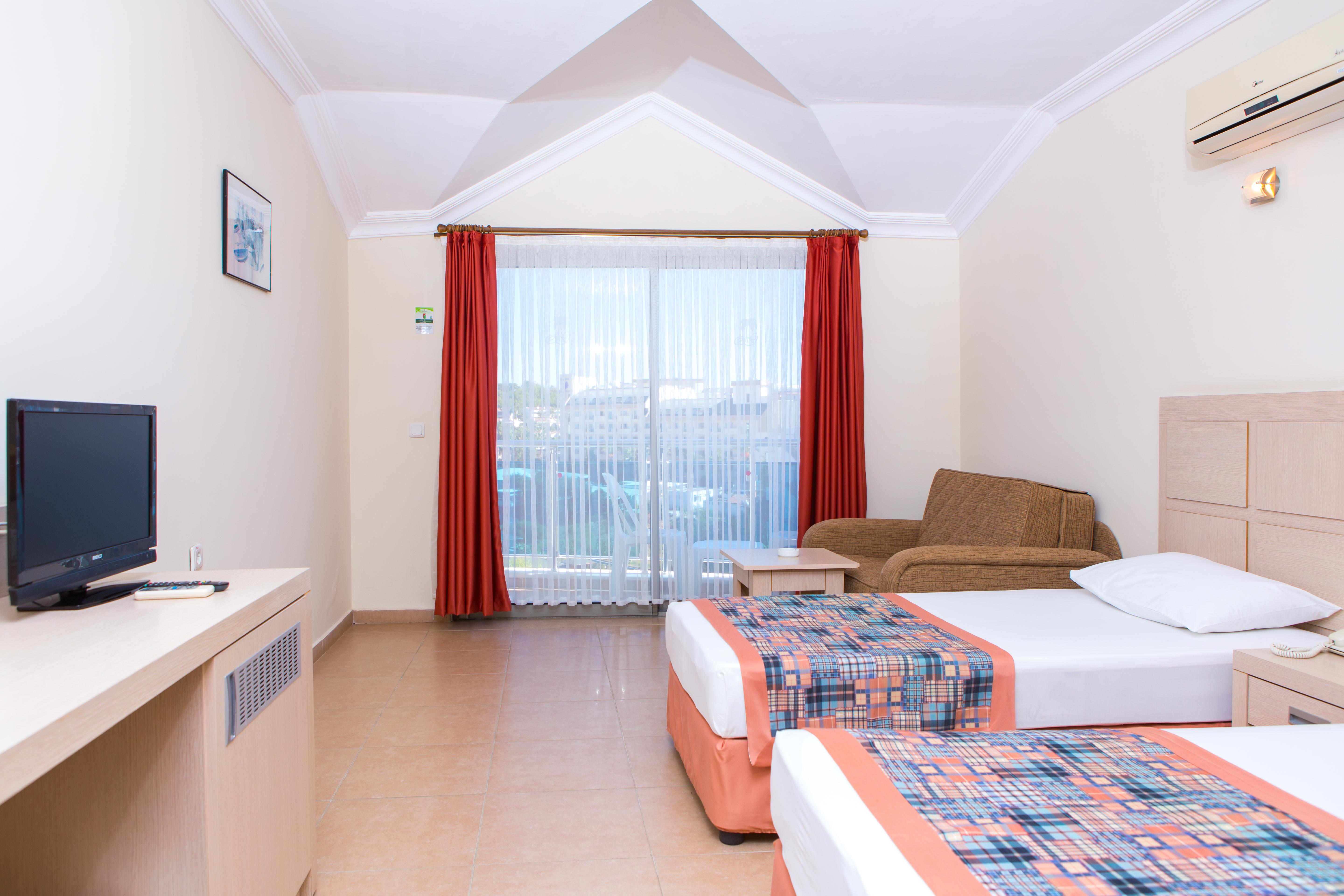 Gardenia Beach Hotel Okurcalar Exterior photo